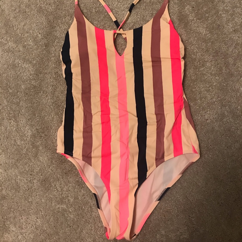Xhilaration Womens One Piece Swimsuit